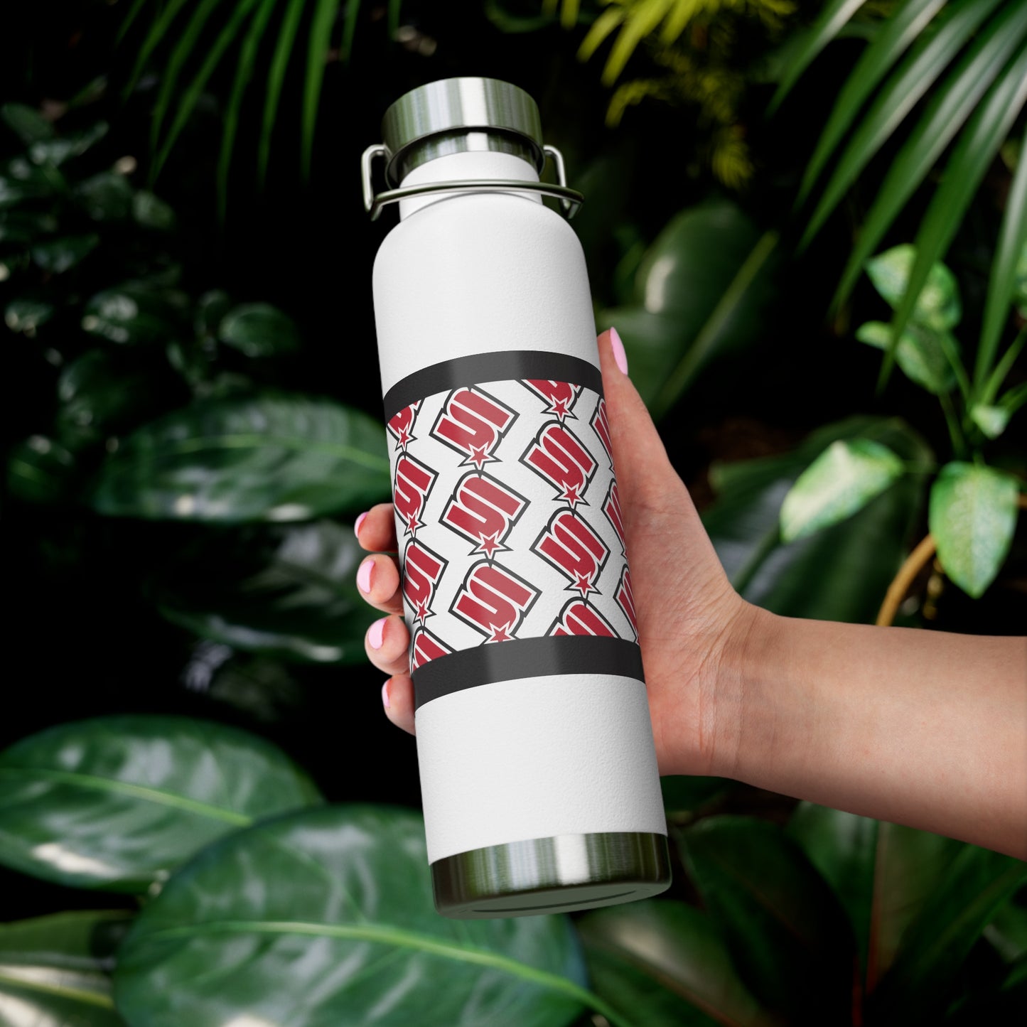 22oz Vacuum Insulated Bottle